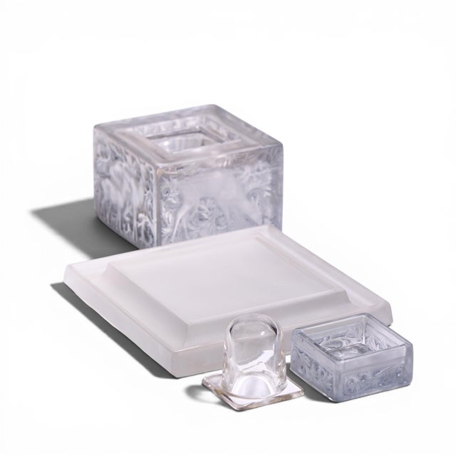 René Lalique 1912 Biches Inkwell on Undertray For Sale - Image 9 of 10