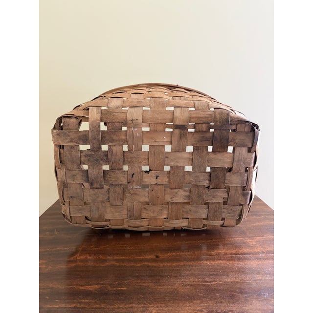 Early 20th Century Split Oak Gathering Basket With Warm Patina For Sale - Image 9 of 9