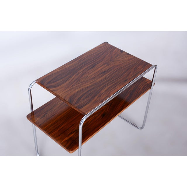 1930s Bauhaus Side Table in Walnut attributed to Hynek Gottwald, Czechia, 1930s For Sale - Image 5 of 9