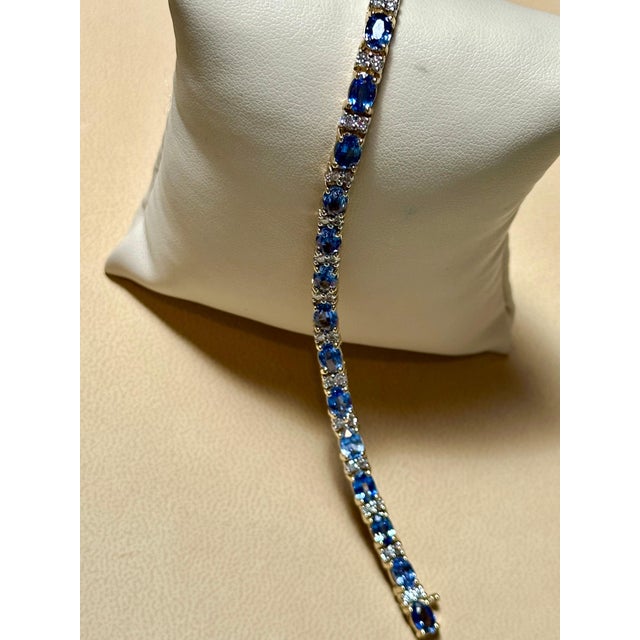 12 Carat Natural Sapphire & Diamond Cocktail Tennis Bracelet 14 Kt Yellow Gold For Sale - Image 12 of 18