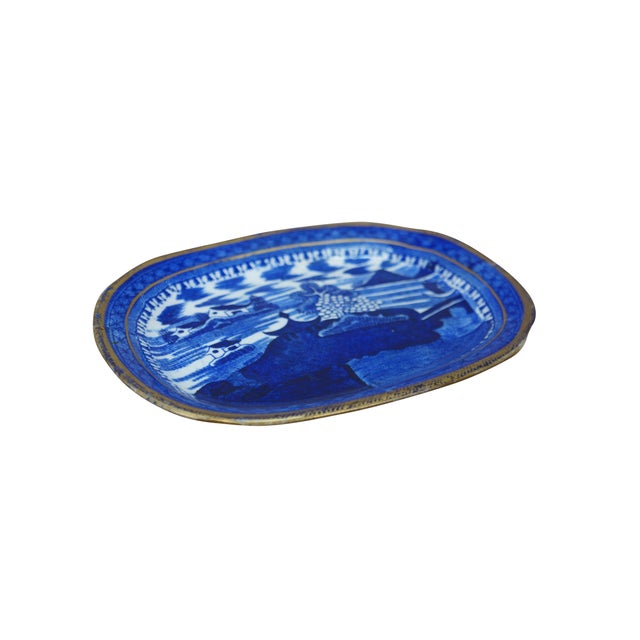 Small late 19th to early 20th century Chinese Export porcelain platter / plate - rectangular in shape with rounded corners...