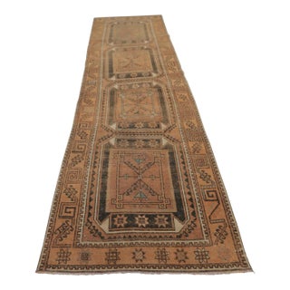 1960s Southwestern Style Geometric Desing Beige Turkish Runner Rug For Sale