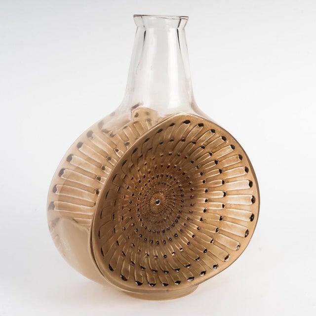 Queen Marguerite Carafe by René Lalique for Lalique, 1913 For Sale - Image 7 of 7