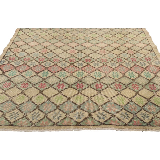 Vintage Turkish Sivas Rug, 04'00 X 07'07 For Sale - Image 4 of 9