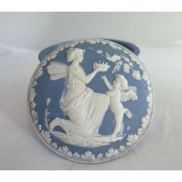 Early 20th Century Jasperware Vanity Box For Sale In New York - Image 6 of 11