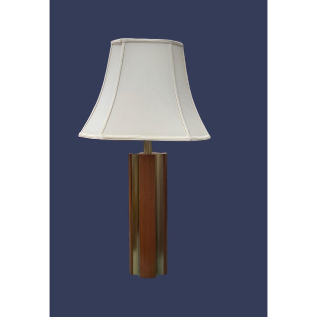 Laurel Lamp Company Mid Century Solid Brass and Walnut Lamp by Laurel Lamp Co. For Sale - Image 4 of 6