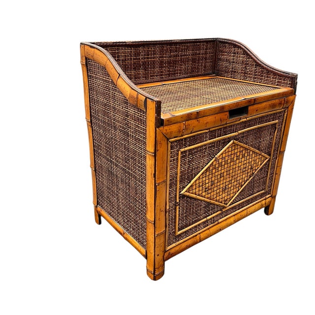 Chinoiserie Vintage British Colonial Style Bamboo and Grasscloth Nightstand Storage Chest. For Sale - Image 3 of 12