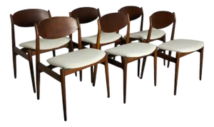 Vintage Chairs in White Boucle by Leonardo Fiori for Isa Bergamo, 1960s, Set of 6