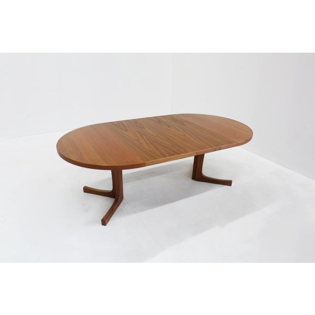 Vintage Danish Round Extendable Dining Table in Teak, 1960s For Sale - Image 9 of 9