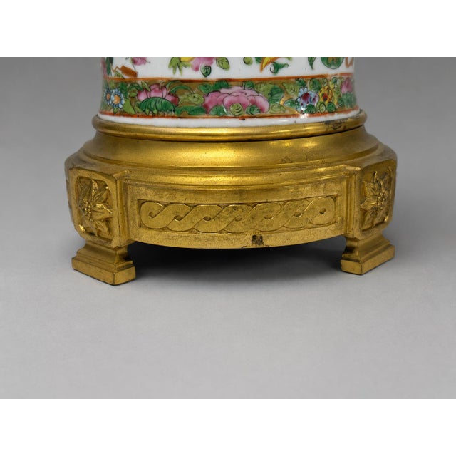 Mid 19th Century Chinese Famille Rose Medallion Porcelain and Gilt-Bronze Lamps - a Pair For Sale - Image 4 of 11