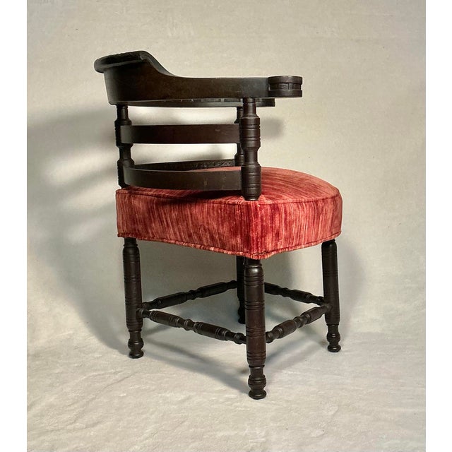 Antique Carved Rosewood Roundabout Corner Chair, American 1870-80 For Sale - Image 4 of 12