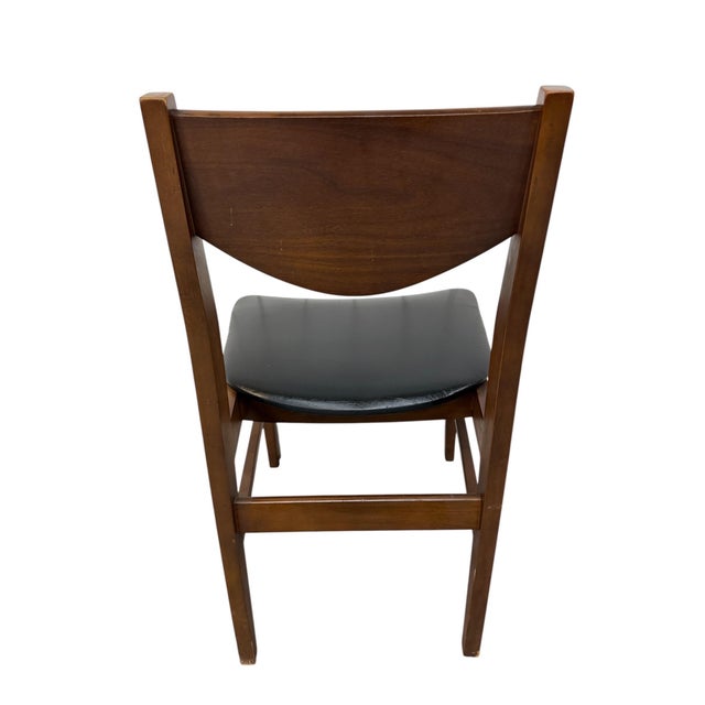 Mid-Century Modern Walnut Dining Chairs - Set of 4 For Sale In Philadelphia - Image 6 of 6
