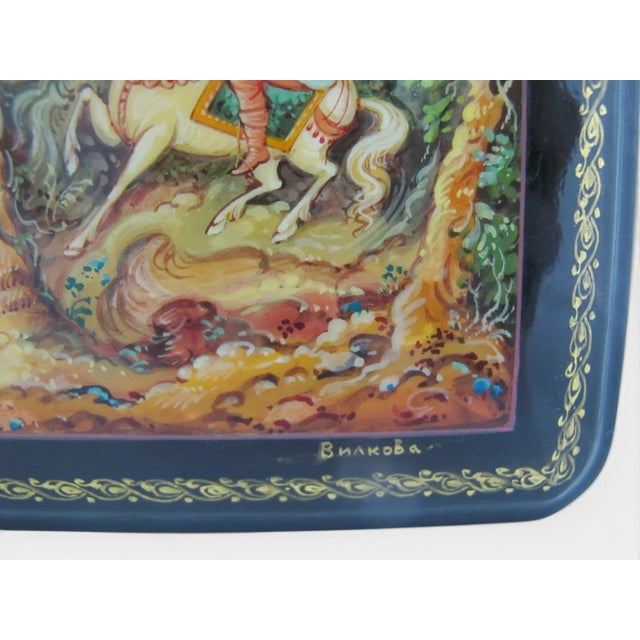 Russian Fairy Tale Ruslan & Ludmila Hand Painted Gold Lacquer Mstera Trinket Box For Sale - Image 4 of 11