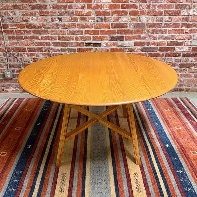 Ercol Drop Leaf Dinette Set, Elm, England, 1960s For Sale - Image 6 of 12
