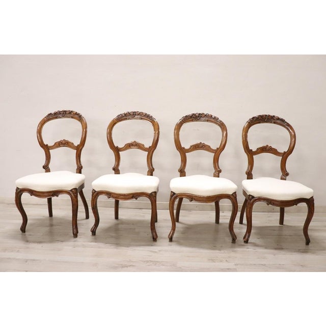 Dining Chairs in Carved Walnut, Mid-19th Century, Set of 4 For Sale - Image 10 of 17