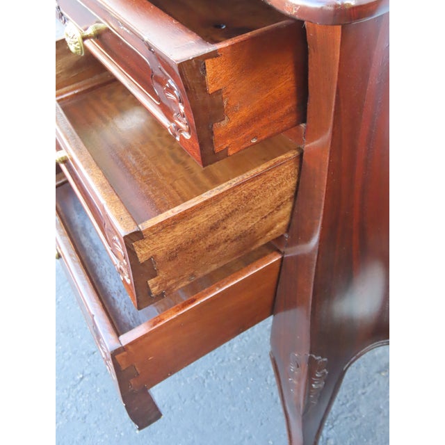 Brown French Bombay Serpentine Nightstands Bedside Tables a Pair 6653 For Sale - Image 8 of 18