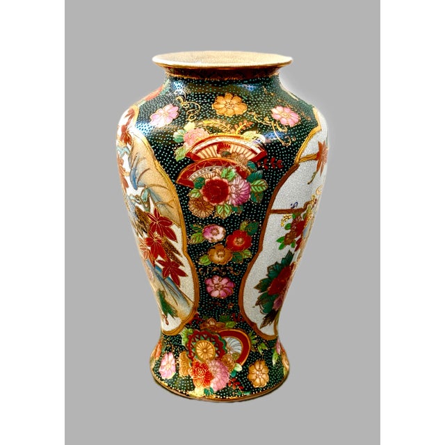 Chinoiserie Vintage Chinese Export Bird and Floral Vase For Sale - Image 3 of 8