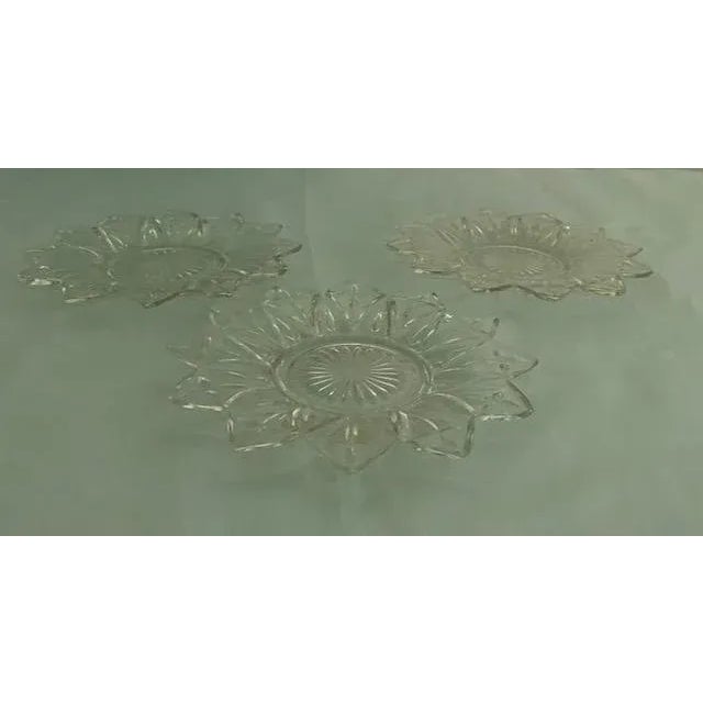 Federal Glass Vintage Federal Glass Flower Petal Trinket Dishes- Set of 3 For Sale - Image 4 of 7