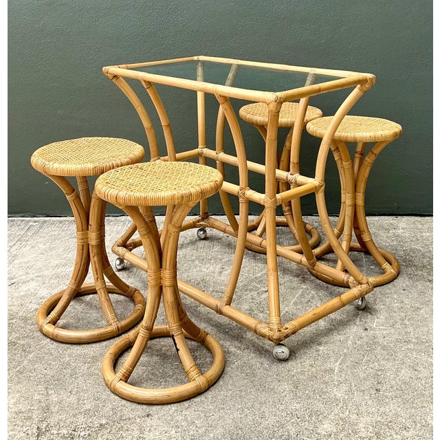 Vintage Rattan High Top Table With Coordinating Stools - Set of 5 For Sale In West Palm - Image 6 of 17