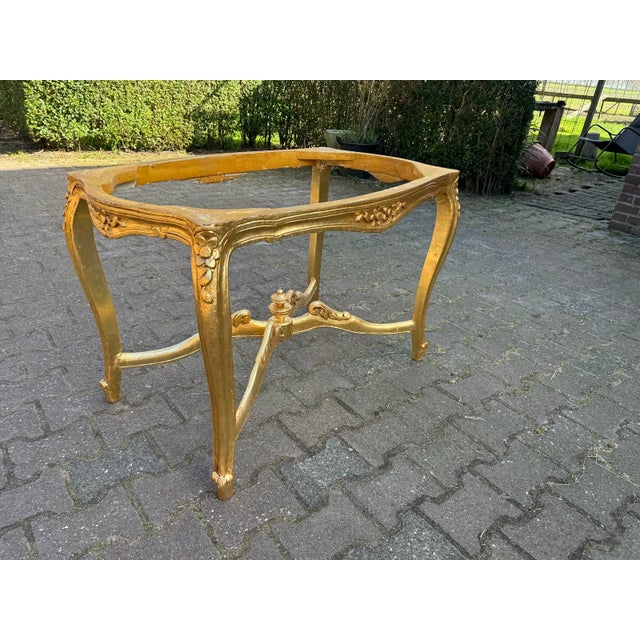 1940s 1940s French Louis XVI Gold Beech Marble Coffee Table For Sale - Image 5 of 8