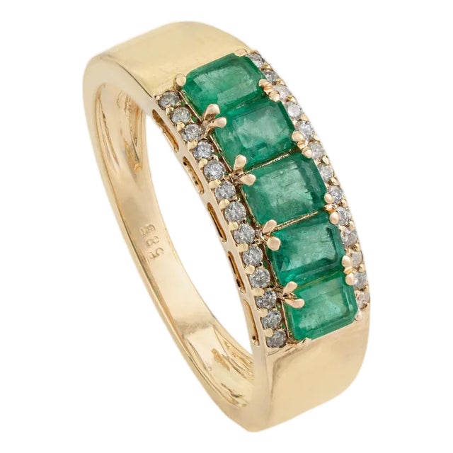 1.01ct Emerald and Diamond Statement Wide Band Ring in 14k Yellow Gold Size 6 For Sale
