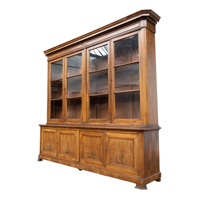 Large Walnut Display Bookcase, 19th Century For Sale