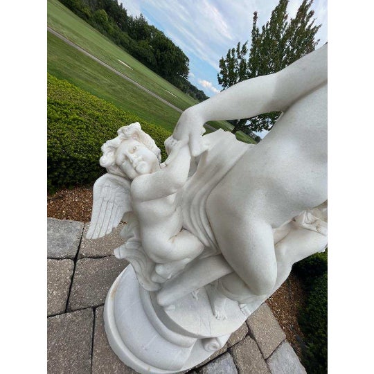 Antique Italian White Carrara Marble Sculpture After "Toilette De Vénus", After Louis-Simon Boizot (1743-1809) For Sale - Image 4 of 9