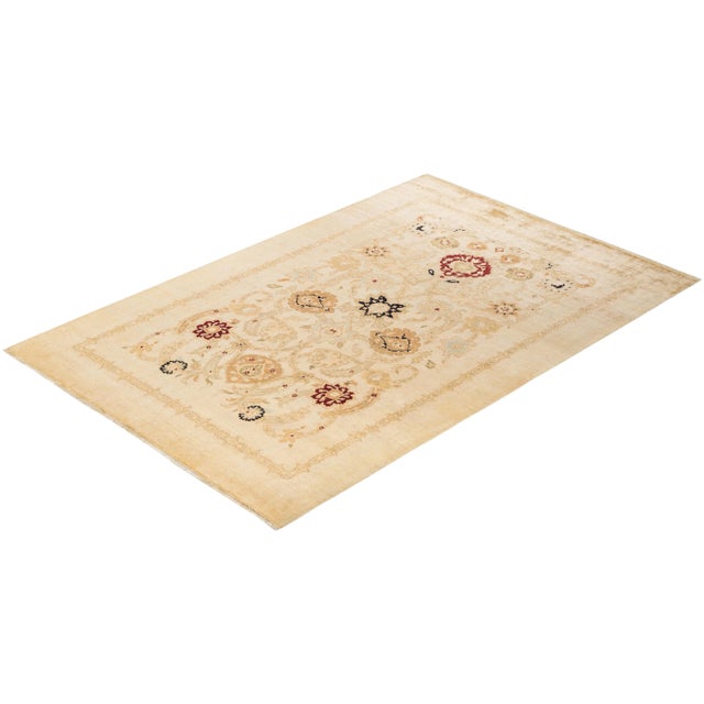 Ivory Vintage Traditional Hand Knotted Wool Area Rug, Ivory - 6'1" X 8'10" For Sale - Image 8 of 9