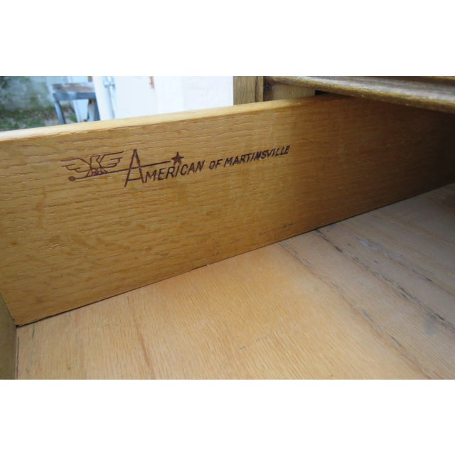 American of Martinsville Mid Century Modern Chest of Drawers by American of Martinsville For Sale - Image 4 of 13