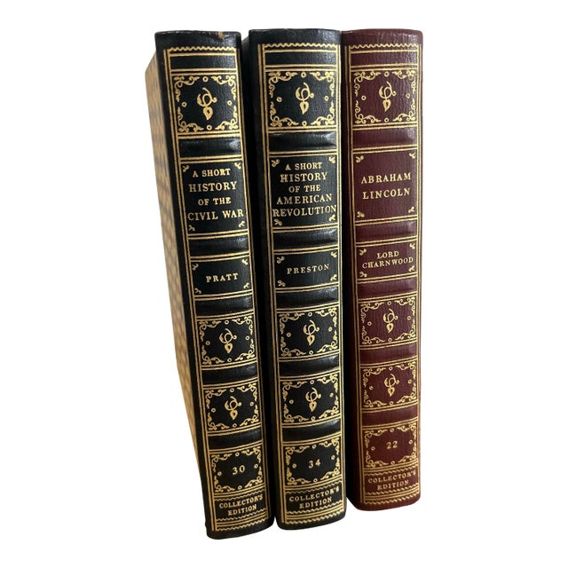 Vintage Books Collectors Editions Pocket Books Inc. -Set of 3 Preston & Charnwood For Sale