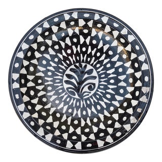 Late 19th Century Large Moorish Judaical-Patterned Ceramic Decorative Plate For Sale