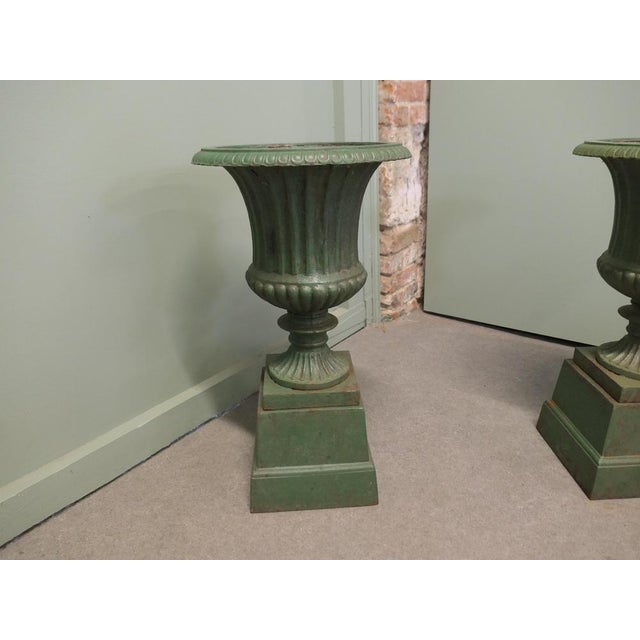 Vintage Cast Iron Garden Planters, 1960, Set of 2 For Sale - Image 6 of 8