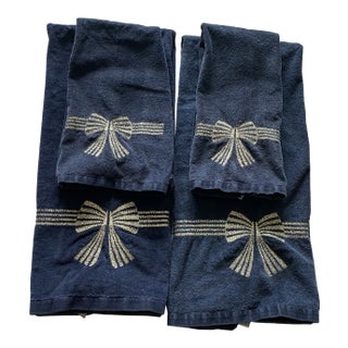 1980’s Vintage Avanti Black Hand Towel Set With Gold Stitching - Set of 4 For Sale