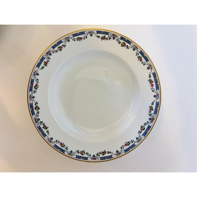 Exquisite Limoges, France bowls, set of 8. Perfect for soup, salad, fruit or pasta. This is a set of 8 large bowls that...