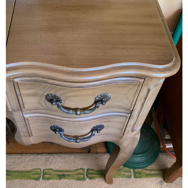 1950s Vintage Makeup Table Vanity For Sale - Image 13 of 14