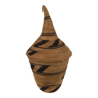 Early 20th Century Tutsi Basket with Lid Rwanda For Sale