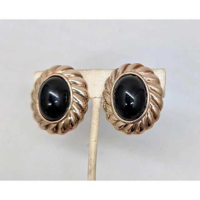 American Vintage 1980s Signed Panetta Oval Goldtone Cabochon Faux-Onyx Clip Earrings-2 Pieces For Sale - Image 3 of 8
