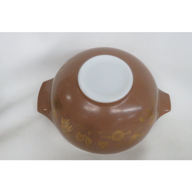 Mid 20th Century Pyrex Model No 444 Early American 4 Quart Cinderella Mixing Bowl Glass For Sale - Image 9 of 18