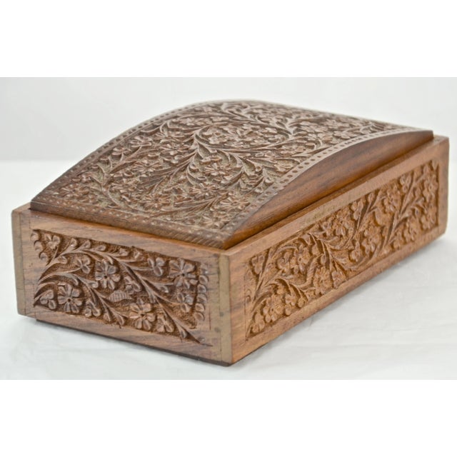 English 1950s Domed Shesham Carved Wood Box For Sale - Image 3 of 9