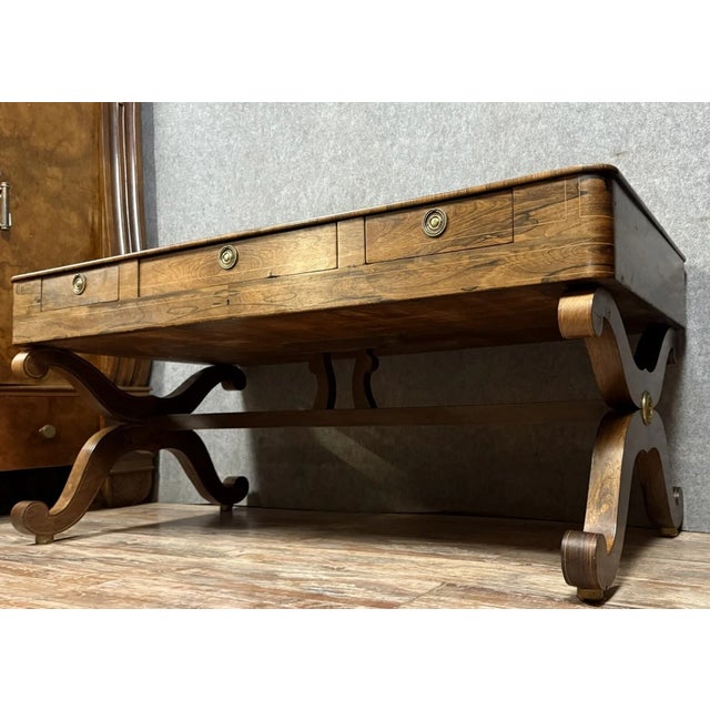 Charles X Center Desk in Rosewood and Lemonwood, 1820 For Sale - Image 4 of 8