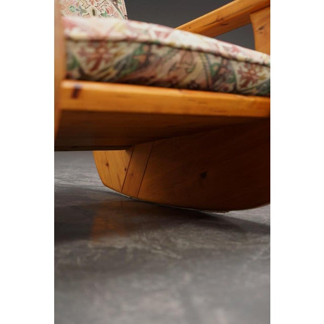 Scandinavian Rocking Chair in Pine For Sale - Image 5 of 18