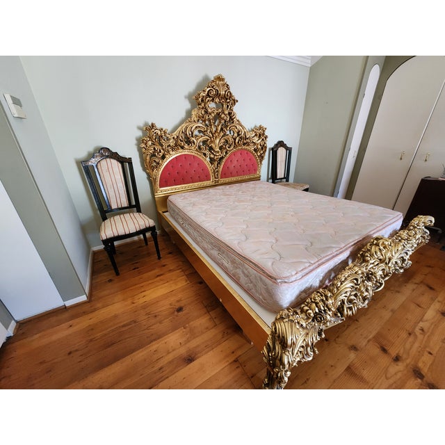 Italian Hand-Carved Gilt Bed | Baroque / Rococo Style For Sale - Image 4 of 16