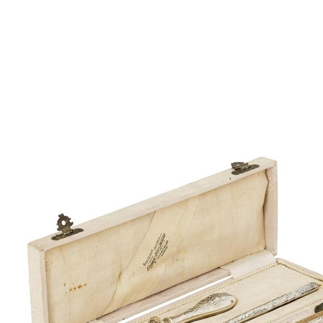 Silver - Set of four cases - 19th century. Portuguese from the 19th/20th centuries; composed of a nib pen and signet ring;...