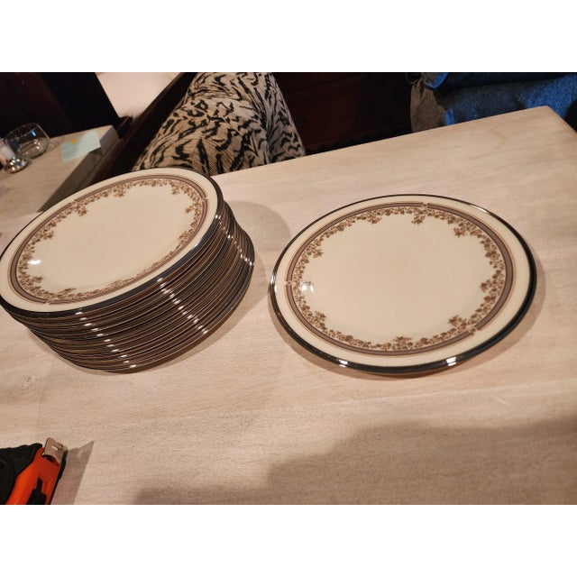 Great set of 12 Lace Point Lenox lunch plates.