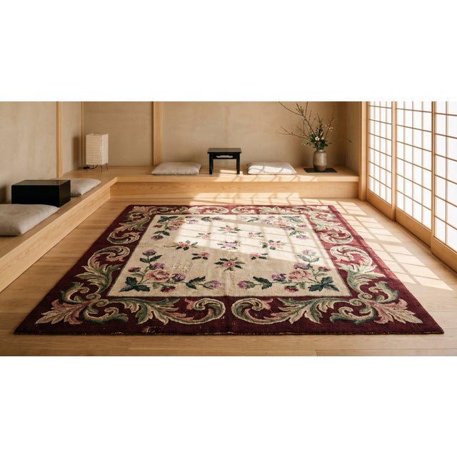 1930s Ivory Floral Folk Art Antique American Hooked Rug 7'8" X 9'5" Handknotted Wool Carpet For Sale - Image 9 of 9