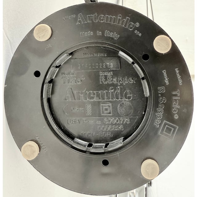 Tizio Table Lamp by Richard Sapper for Artemide For Sale In Miami - Image 6 of 7
