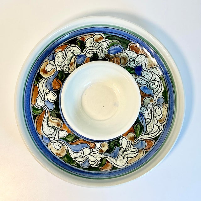 Folk Art 1980s Vintage Folk Arts & Craft Pottery Studio Chip and Dip, Artist Signed. For Sale - Image 3 of 11