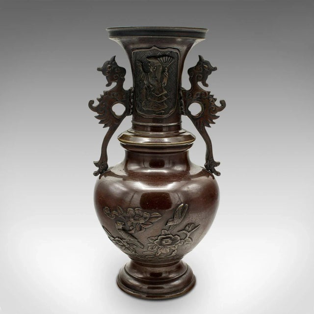 Mid 19th Century 1850s Victorian Pair of Antique Decorative Urns, Japanese, Bronze, Vase, Edo Period For Sale - Image 5 of 12