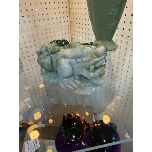 Chinese 1900s Chinese Natural Du Shan Jade Carving Wealth Yuanbao Pixiu Beast Sculpture 3.5in For Sale - Image 3 of 7