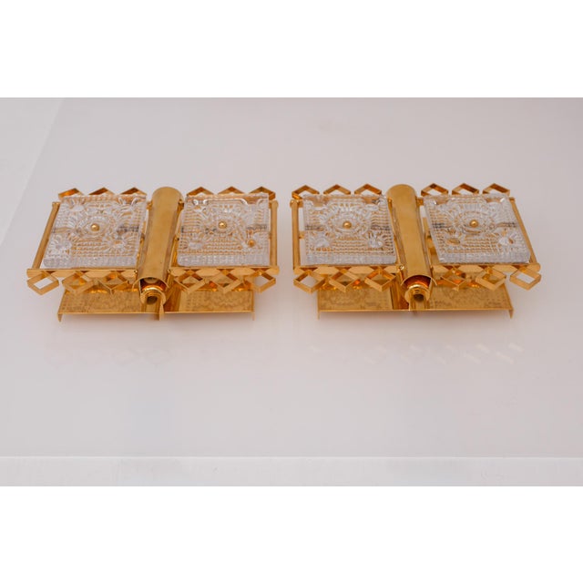 Wall-Mounted Sconces in Glass and Brass Lamps by Carl Fagerlund for Orrefors, Sweden, 1970s, Set of 2 For Sale - Image 5 of 14